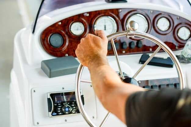 Outboard Steering Tiller - Mechanical Hydraulic Systems Explained