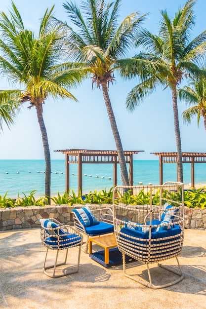 Palm Beach Shores House Rentals - Best Beachfront Vacation Homes