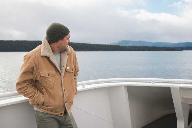 Sailing in Cold Weather - Essential Safety Tips for Winter Sailing
