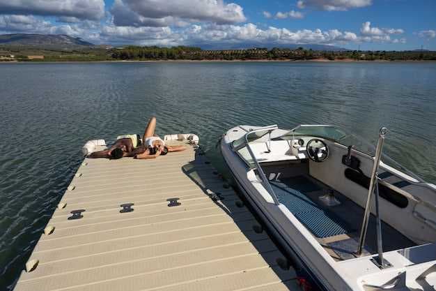 The Best Boat Rentals Near Oklahoma City - Top Picks and Rentals Guide