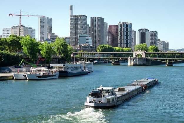 The Best River Cruises in Chicago - Top Chicago Riverboat Tours
