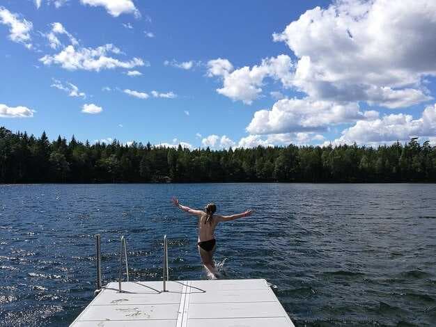 The Best Way to Dock a PWC on Floating PWC Docks - Practical Tips