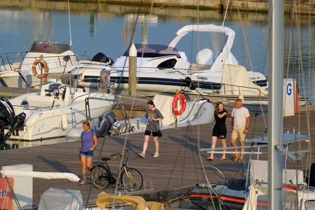 The Ultimate Guide to Ski Boat Types and Manufacturers