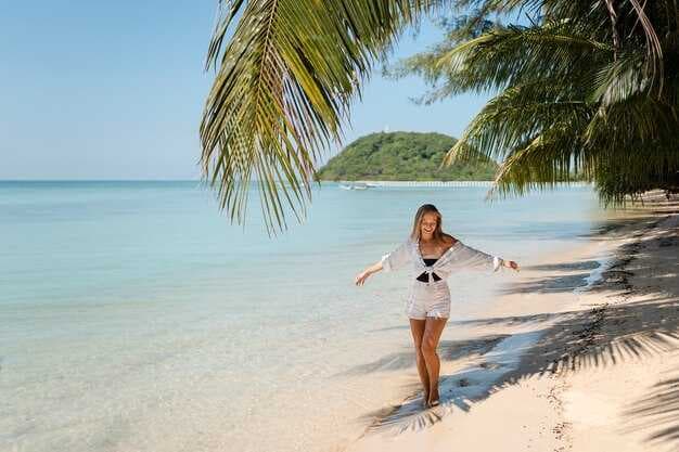 Top 10 Caribbean Beaches - The Ultimate Guide to Paradise