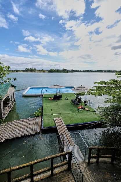 Top 7 Resorts for Golfing and Boating in America - The Ultimate Guide