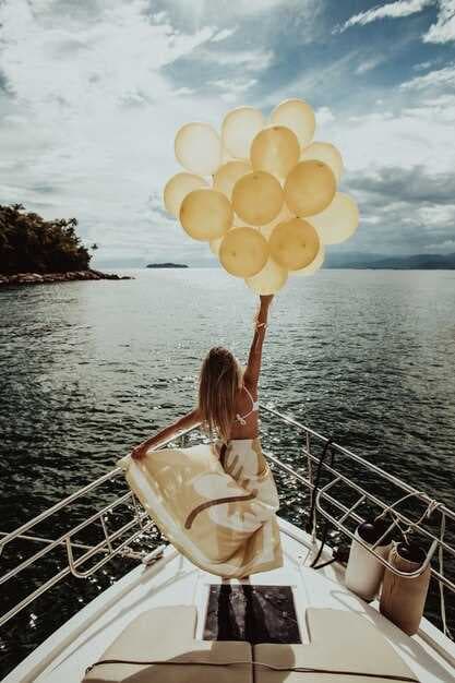 Unforgettable Beavercreek Party Boat Rentals for Birthdays, Bachelorettes, and More!