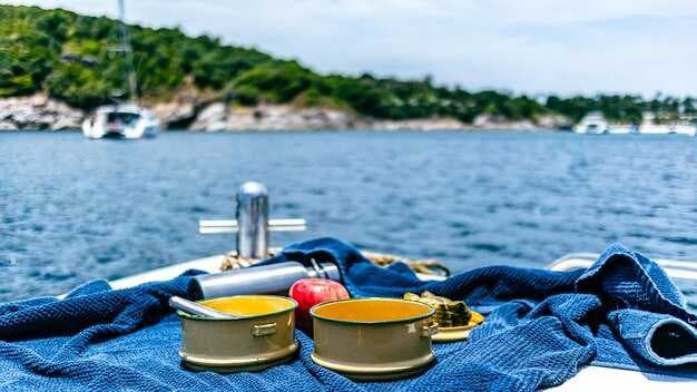 What to Eat During a Boat Picnic in Capri - Fresh, Portable Picks