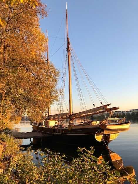 Where to Sail in Fall 2026 - Top Autumn Sailing Destinations
