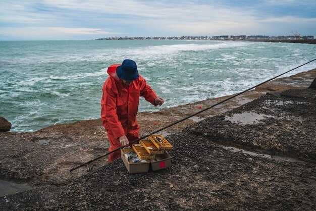 Where to Saltwater Fish - Top Spots, Seasonal Tips, and Gear