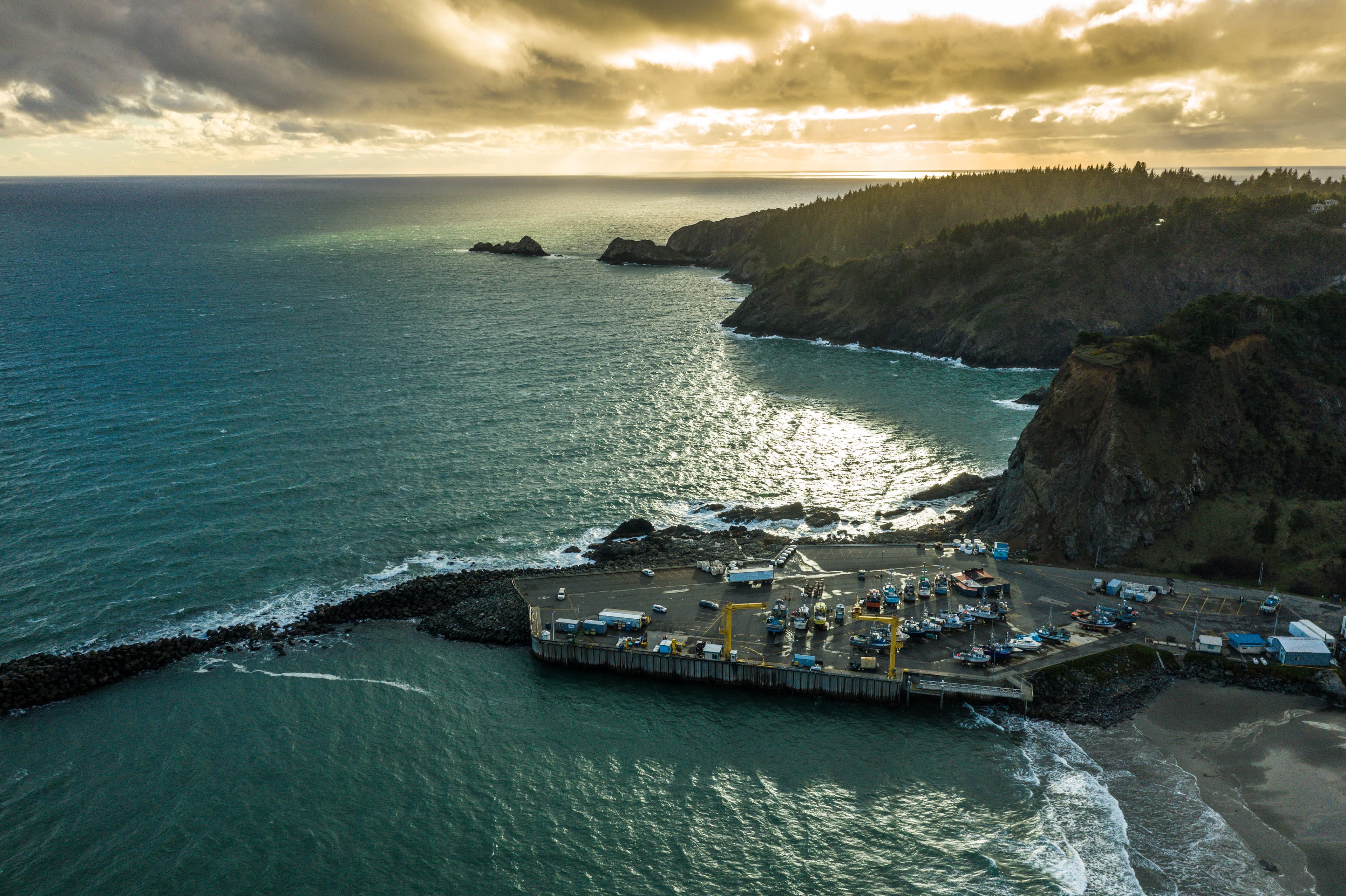 New Law Boosts Superyacht Permits for Charters Along the US Northwest Coast