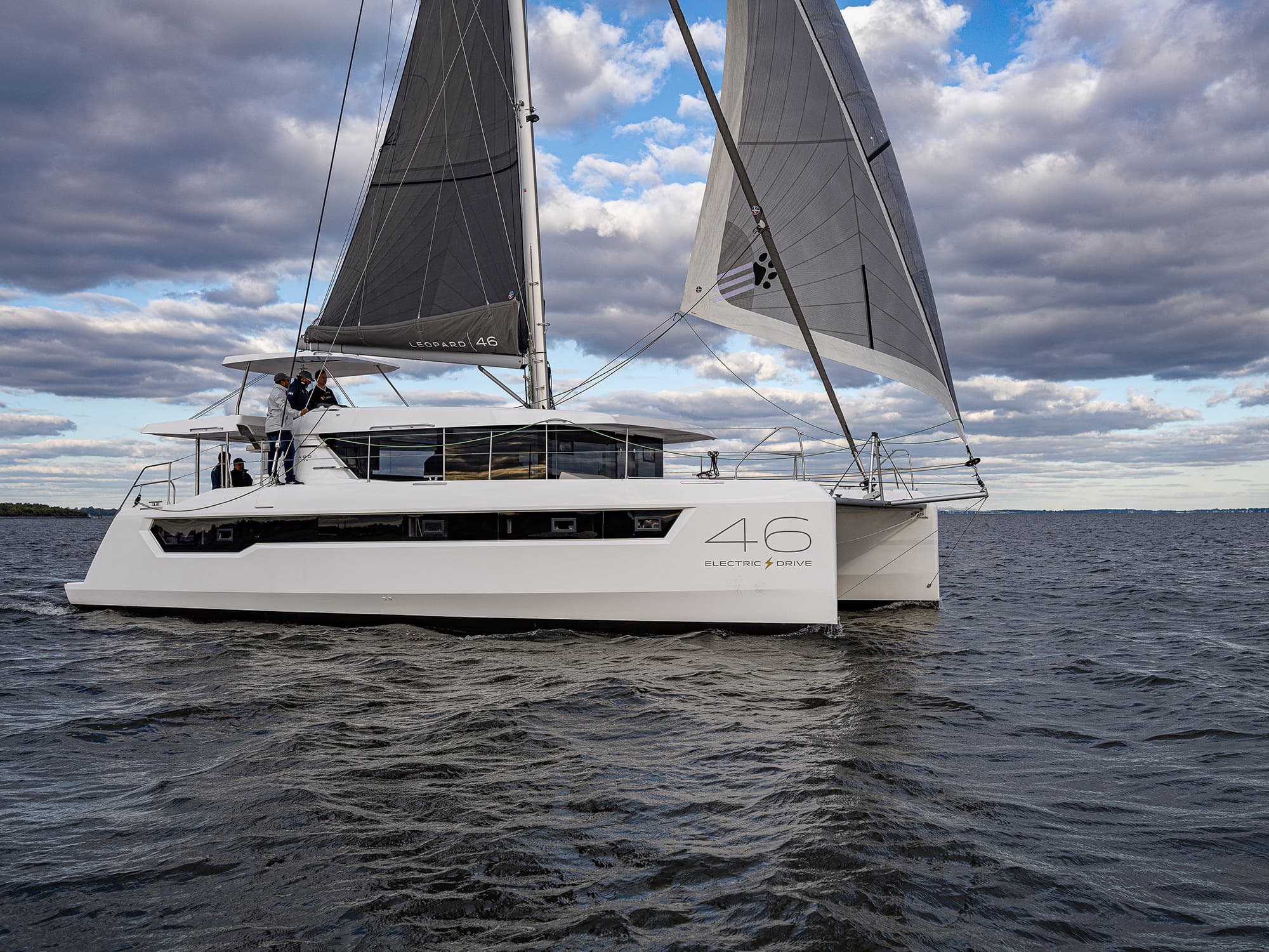 Innovative Features of the Leopard 46 Catamaran