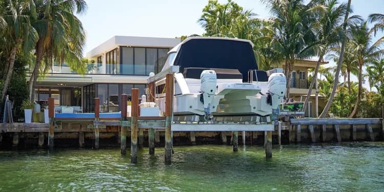 Essential Summer Maintenance for Boat Lifts