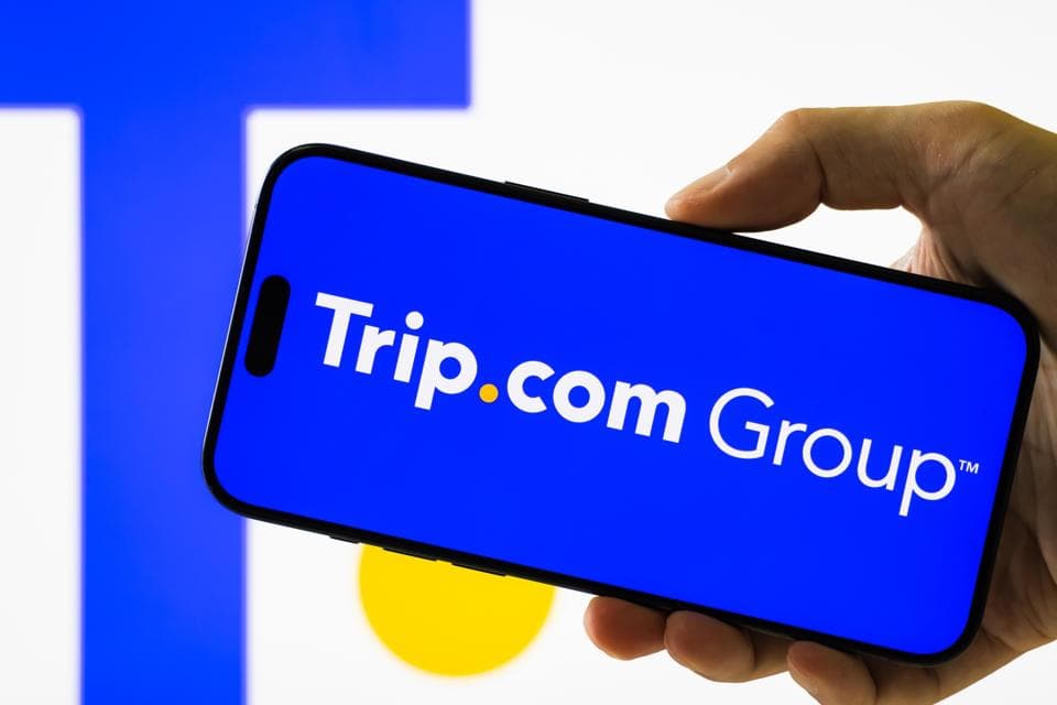Trip.com Surges to Nasdaq High on Rebound in China’s Travel Sector