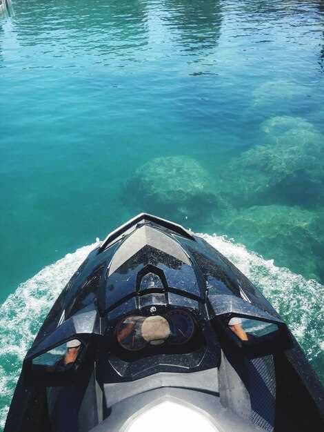 Azimut 43 Seabob - Luxury Yacht Experience with an Underwater Scooter