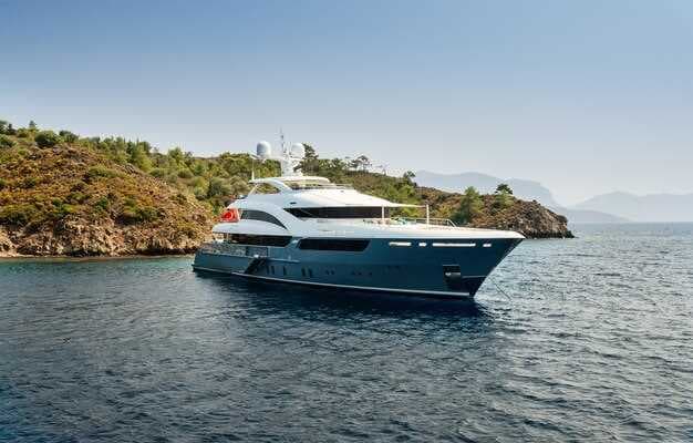 Azimut 55 Motor Yacht for Luxury Charter | Elite Yacht Hire