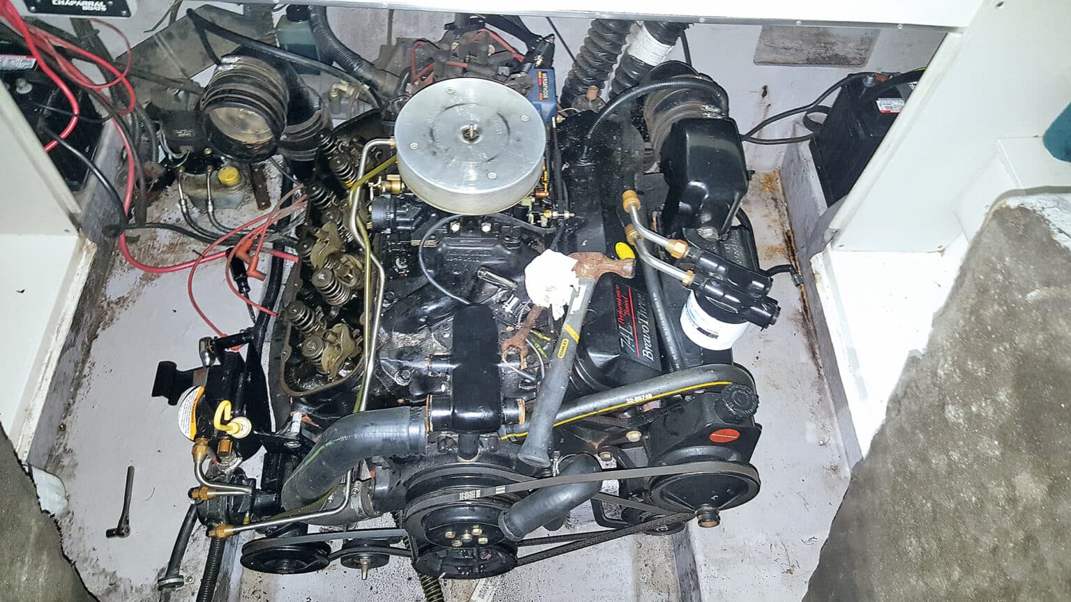 Bringing a Chaparral 2550 SX home: engine rebuild story