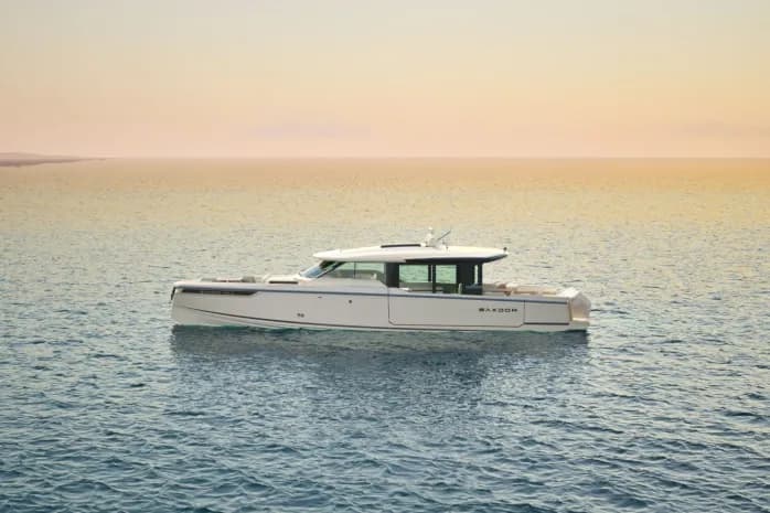 Saxdor 460 GTC: 46ft Flagship for Day and Weekends