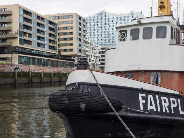 Popular NYC Charter Vessel Types