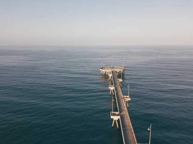Tenders and Water Sports: Launch Capabilities, Toys, and Beach Club Access
