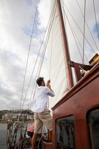 Berthing, marina procedures, fuel, and provisioning at each stop