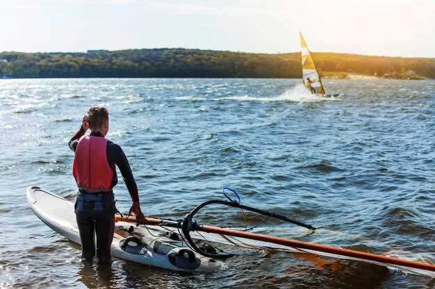 Windsurfing: Coastline Hotspots, Wind Patterns, and Gear Basics