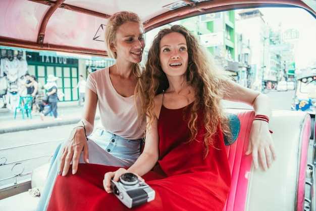 Austin Bachelorette Party Boat Cruises on Lake Travis