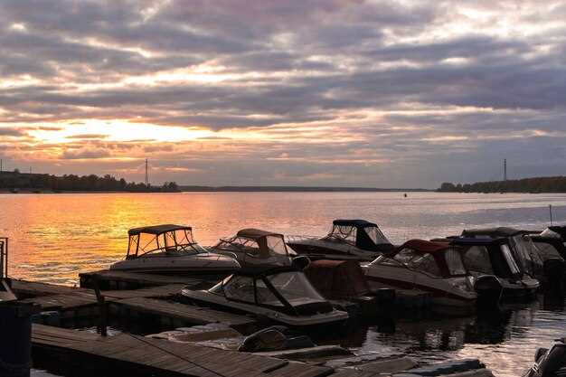 Best Boat Rentals on Old Hickory Lake – Top Picks, Deals, and Boat Types