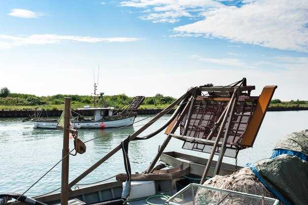 Best Boat Tours for Historic Charleston Landmarks and Harbor Views