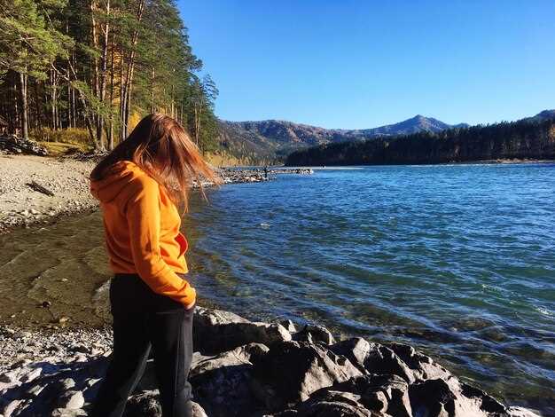 Alouette Lake: Facilities, Boat Launch, and Shoreline Safety