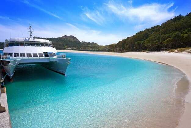 Budget Guide: Hidden Fees, Moorings, and Local Taxes in Tahiti Charters