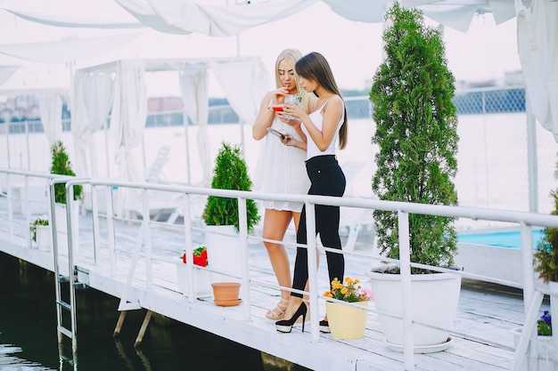 Menu Highlights: Local Favorites and Fresh Catch of the Day