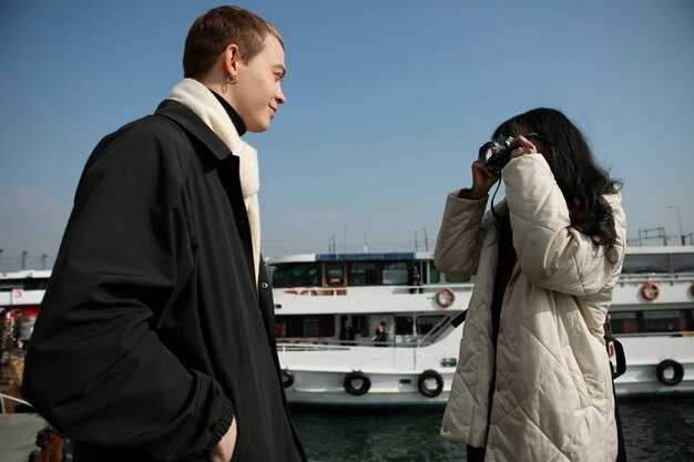 Boat Etiquette for Guests – 25 Must-Know Rules to Avoid Awkward Mistakes