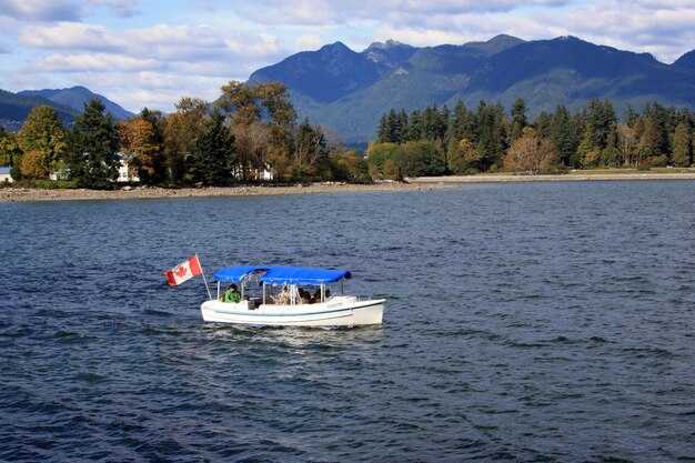 Oregon Coast: Tides, Navigation, and Safety Practices