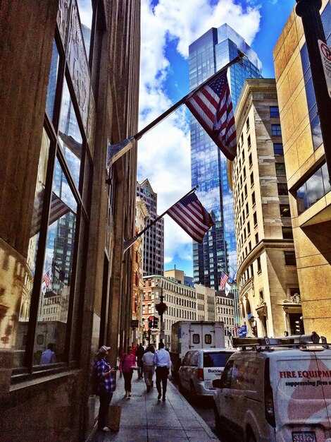 New York Botanical Garden Walks: Seasonal Highlights and Tour Options