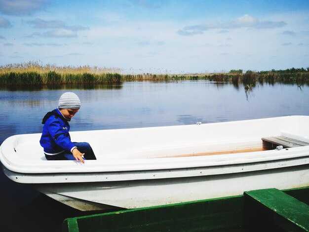 Shoe Swap Protocol: switch to boat-friendly footwear at the hatch