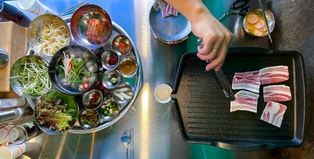 Week-long shopping and storage: staples, perishables, and boat-safe options