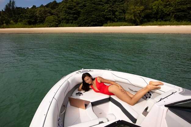 Types of Speed Boats Available for Rent