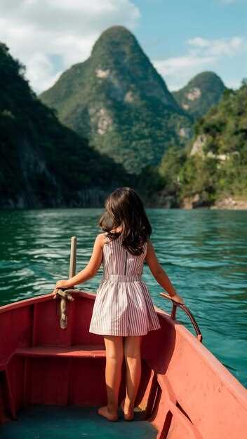 Planning Your Tiki Boat Tour Experience