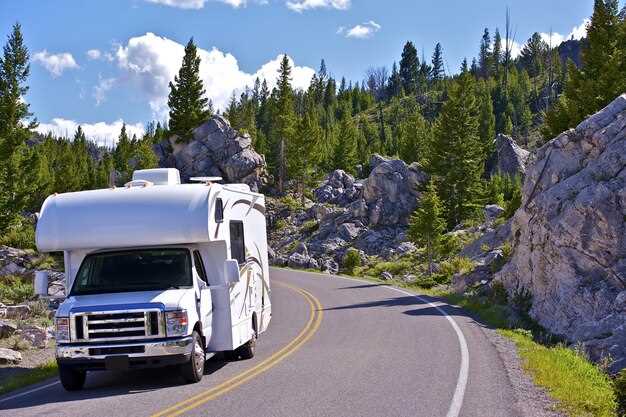 Features to Look for in a Luxury RV
