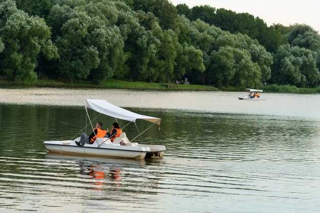 Understanding Different Types of Boats Available for Rent