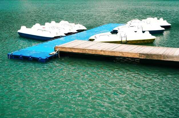 Discover the Best Pontoon Rentals in California – Your Ultimate Guide