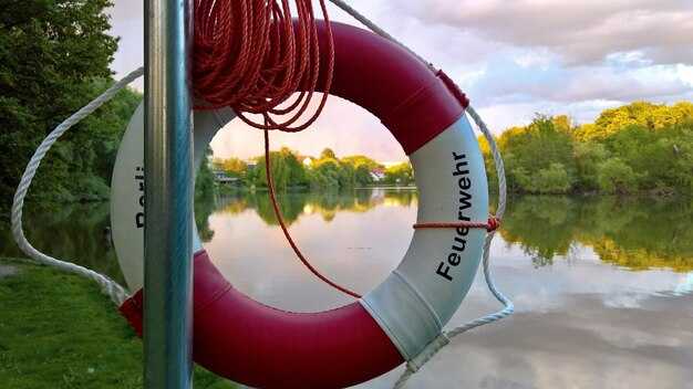 Swimming Around Boats: Practical Safety Tips for Boating and Water Sports