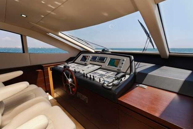 Eurocraft Explorer 44 Motor Yacht: Luxury Explorer Yacht - Specs