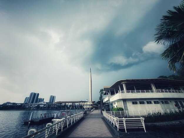 Co dělá z Fort Lauderdale prvotřídní jachtařské centrum pro charterové hosty?