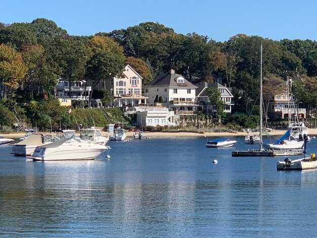 Pet, family, and house-guest policies for waterfront properties