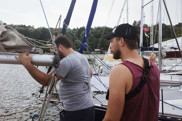 How to Become a Yacht Deckhand – Qualifications, Skills, and Certifications | Ultimate Guide