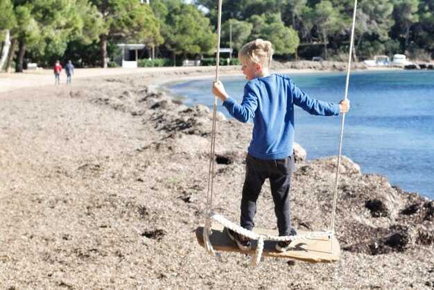 Set Your Stance: Feet, Knees, Back, and Shoulder Alignment