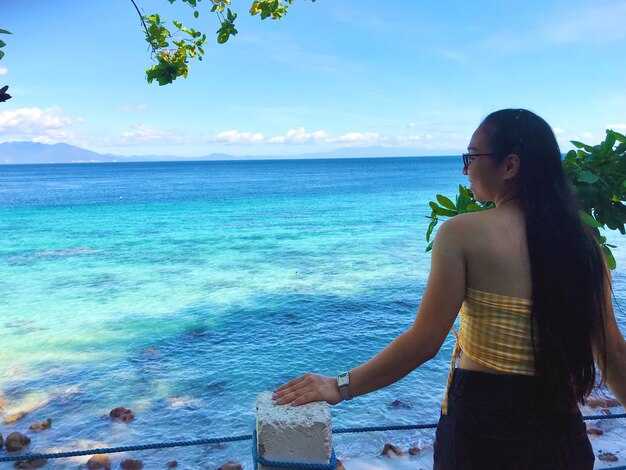 Reaching Rangiroa from Tahiti: flight options, booking tips, and layover considerations