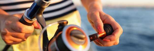 How to Safely Fuel Your Boat: Precautions for Boaters; 6 Ways to Avoid Overfilling