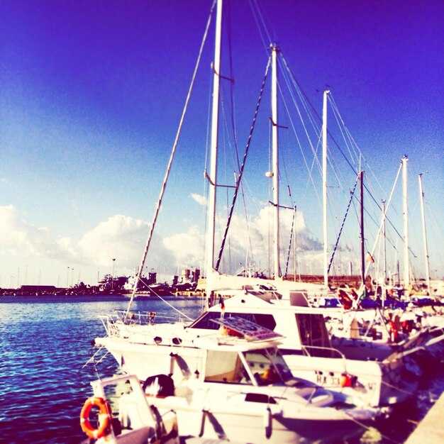 Pricing, Deposits, Refund Policies, and Seasonal Deals